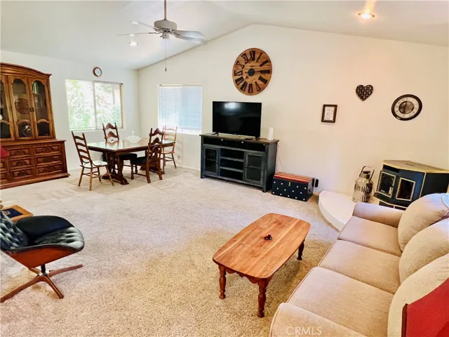 15793 Coutolenc, Magalia, California 95954