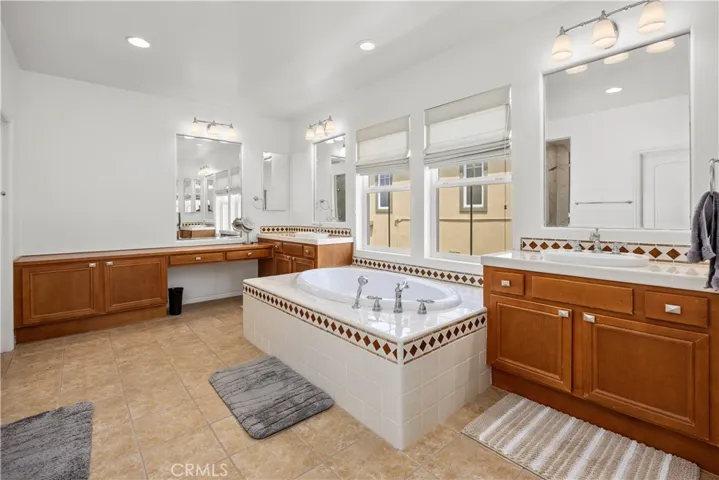 1029 Straightaway Court, Oceanside, California 92057
