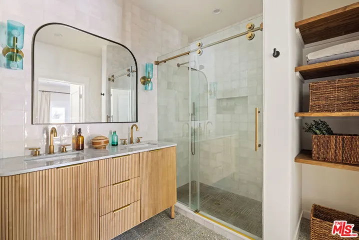 137 E Avenue 43, Los Angeles, California 90031