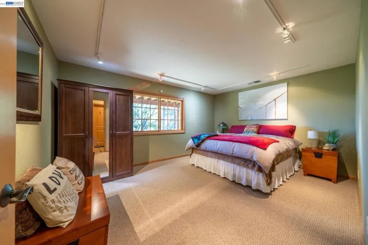 6775 Trailhead Ct, Foresthill, California 95631