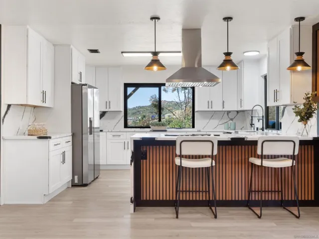 1331 Ramblewood, Alpine, California 91901