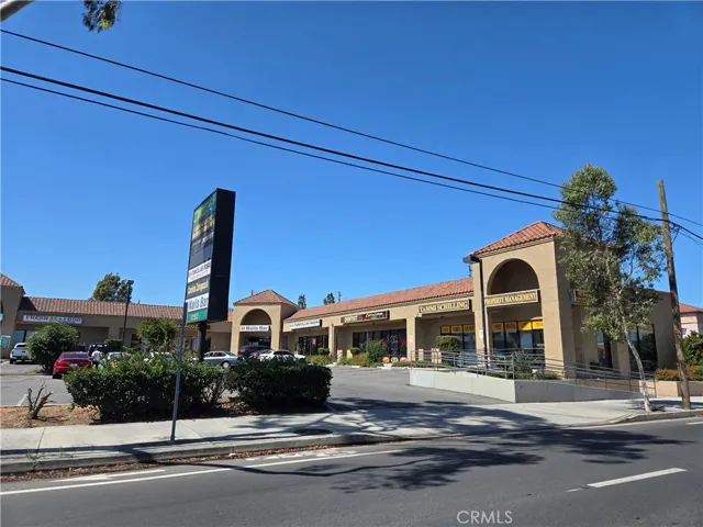 1252 W 6th, Corona, California 92882