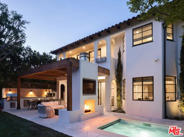 859 S Gretna Green Way, Los Angeles, California 90049