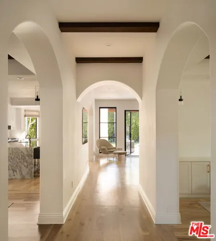 859 S Gretna Green Way, Los Angeles, California 90049