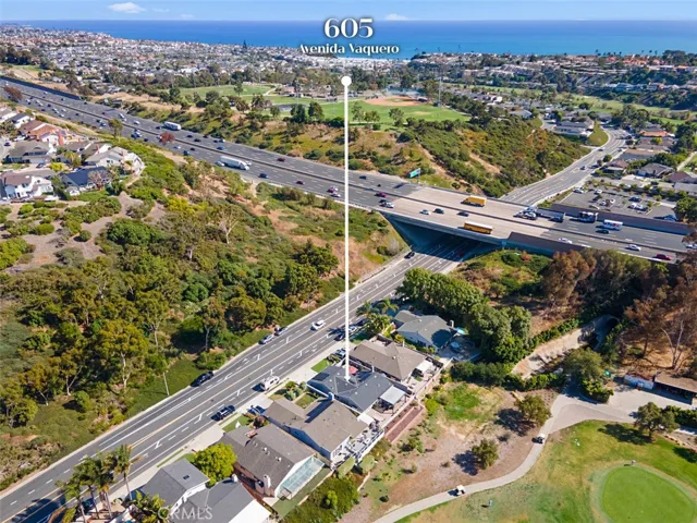 Enjoy an exceptional location just one mile from the beach and one block from San Gorgonio Park, downtown San Clemente is near by with restaurants, shopping and boutiques.