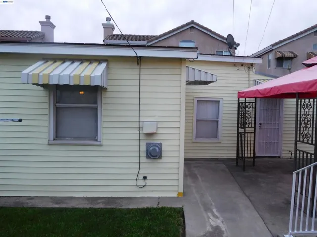Back unit