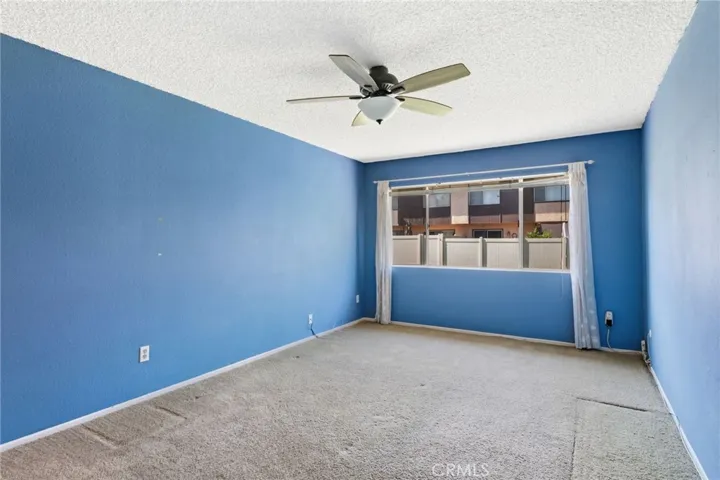 2112 Hawthorne Court, San Bernardino, California 92404
