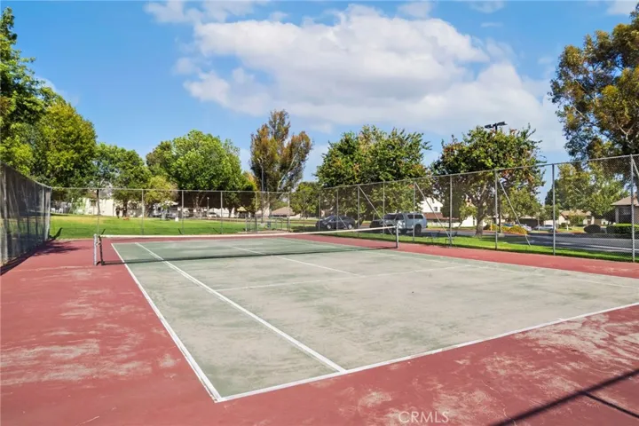 2112 Hawthorne Court, San Bernardino, California 92404