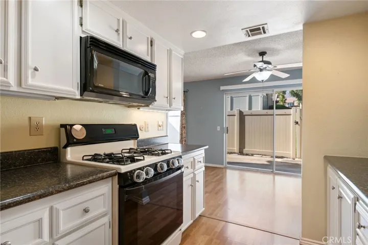 2112 Hawthorne Court, San Bernardino, California 92404
