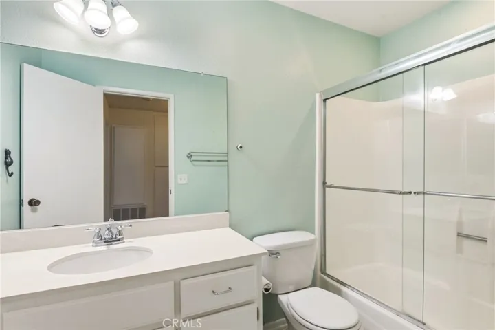 2112 Hawthorne Court, San Bernardino, California 92404