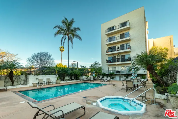 1115 S Elm Drive 207, Los Angeles, California 90035