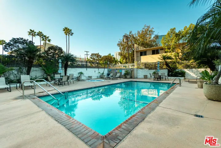 1115 S Elm Drive 207, Los Angeles, California 90035