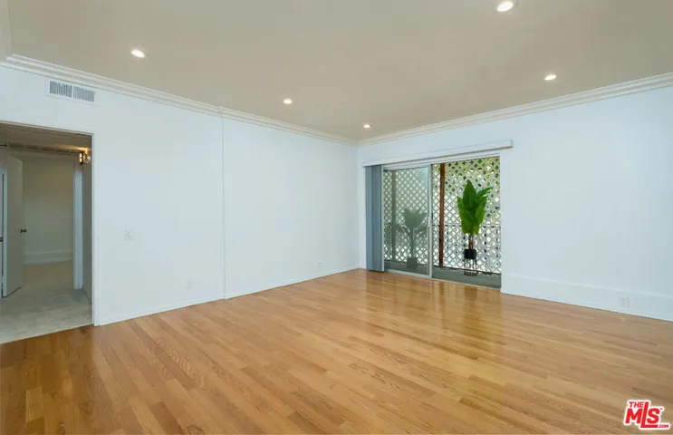 1115 S Elm Drive 207, Los Angeles, California 90035