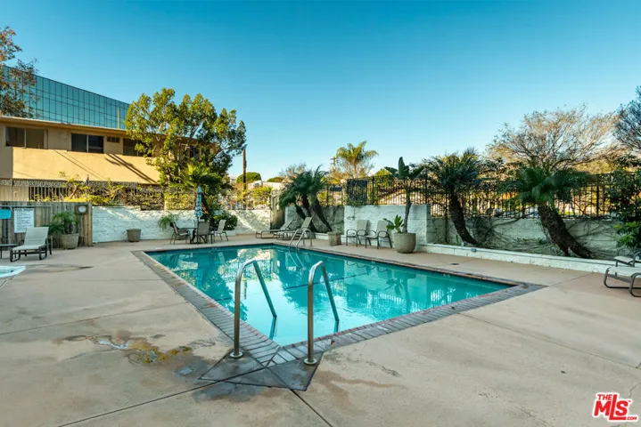 1115 S Elm Drive 207, Los Angeles, California 90035