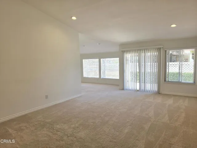 34010 V34 WeSellLeisureVillage (2)