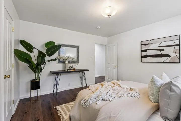215 Angelita Avenue, Pacifica, California 94044