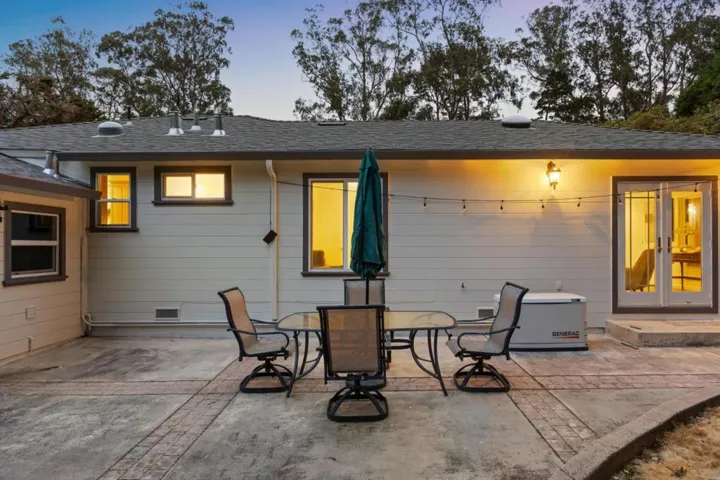 215 Angelita Avenue, Pacifica, California 94044