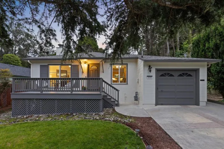 215 Angelita Avenue, Pacifica, California 94044