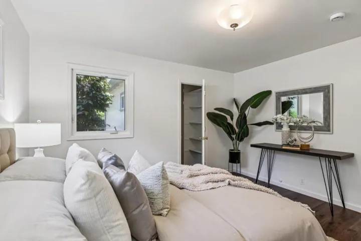215 Angelita Avenue, Pacifica, California 94044