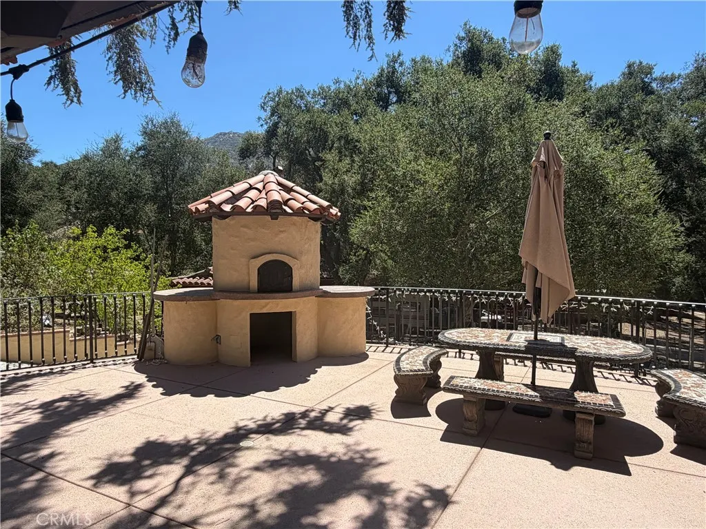 gallery-image 4