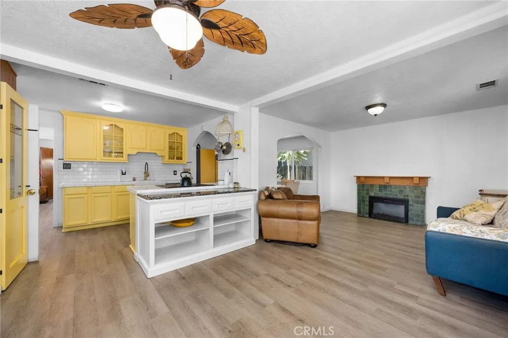 1220 Webster Street, Redlands, California 92374 — photo 5