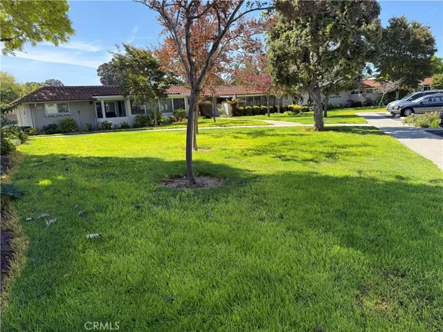 2186 Via Mariposa E E A, Laguna Woods, California 92637