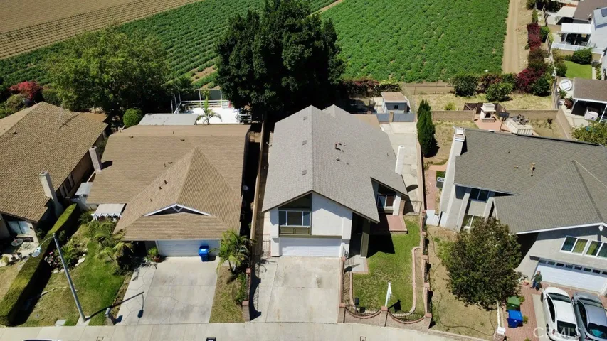 11423 Bartee Ave, San Fernando, California 91345