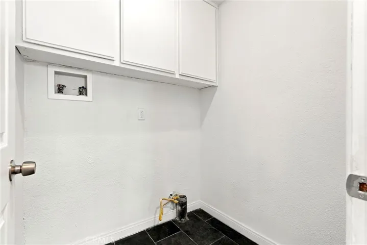 11423 Bartee Ave, San Fernando, California 91345