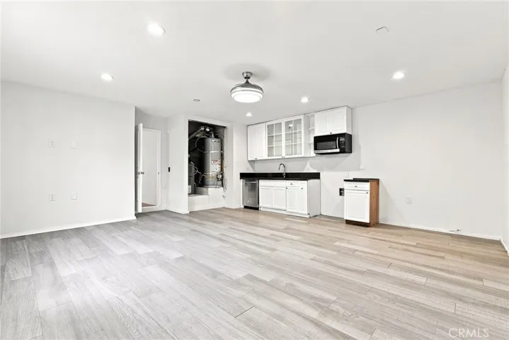 11423 Bartee Ave, San Fernando, California 91345