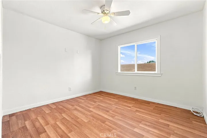 11423 Bartee Ave, San Fernando, California 91345