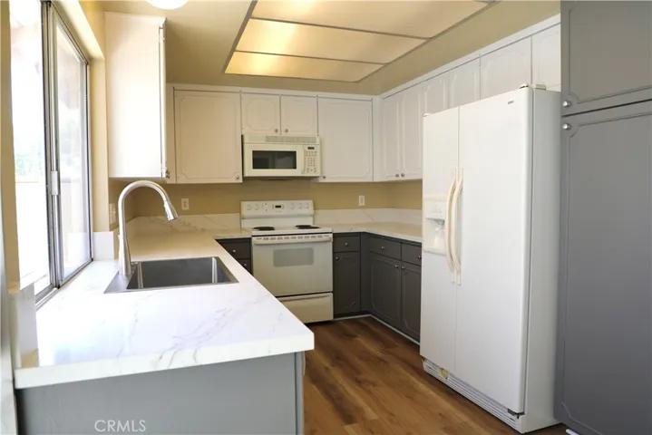 2162 Sweetbriar Road, Tustin, California 92780