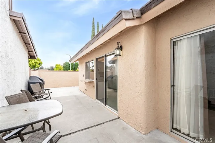 2162 Sweetbriar Road, Tustin, California 92780