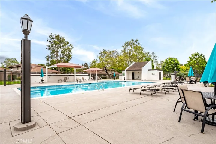 2162 Sweetbriar Road, Tustin, California 92780