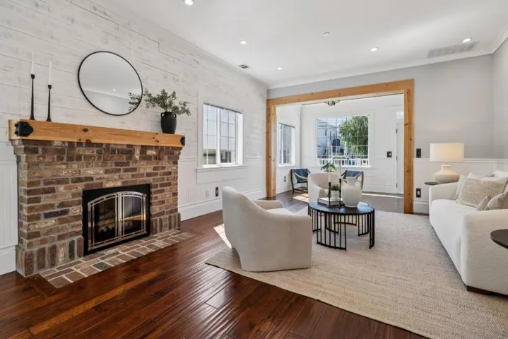 917 Howard Avenue, Burlingame, California 94010