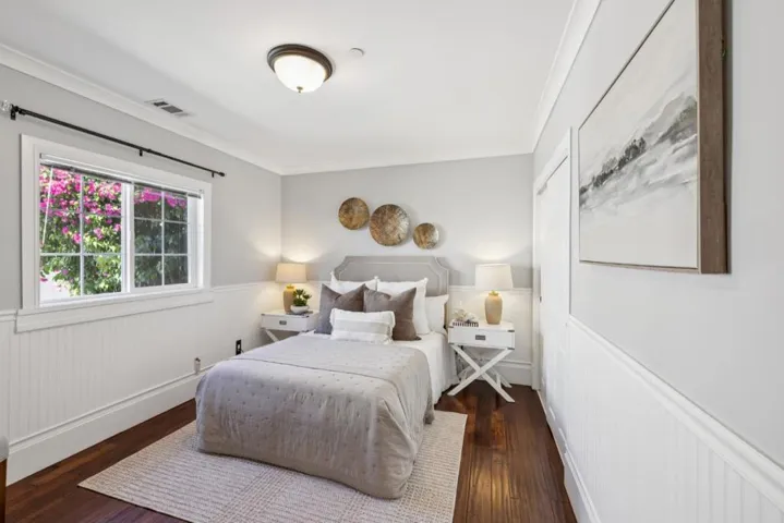 917 Howard Avenue, Burlingame, California 94010