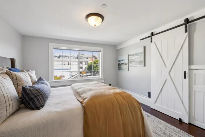 917 Howard Avenue, Burlingame, California 94010