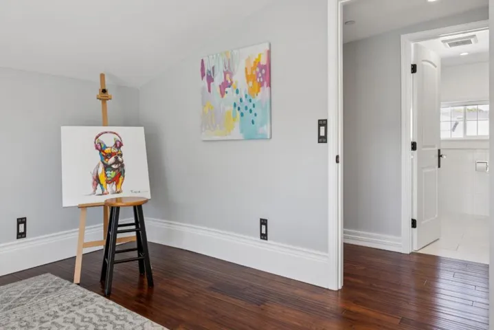 917 Howard Avenue, Burlingame, California 94010