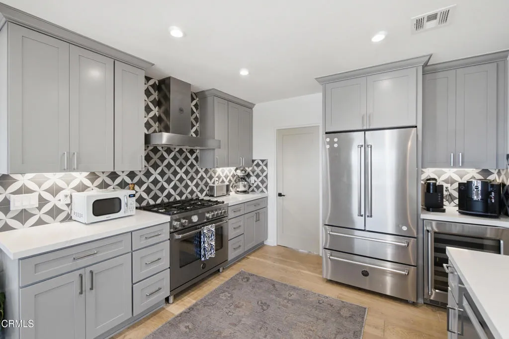 14_kitchen