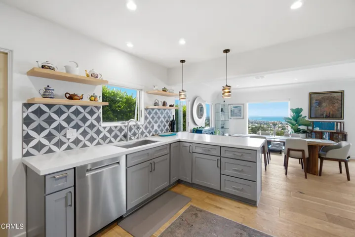 12_kitchen