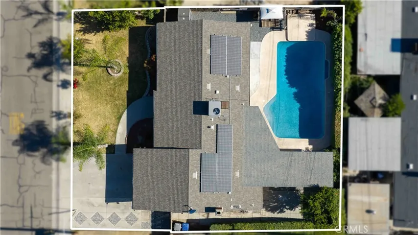 1237 S Clover, Visalia, California 93277