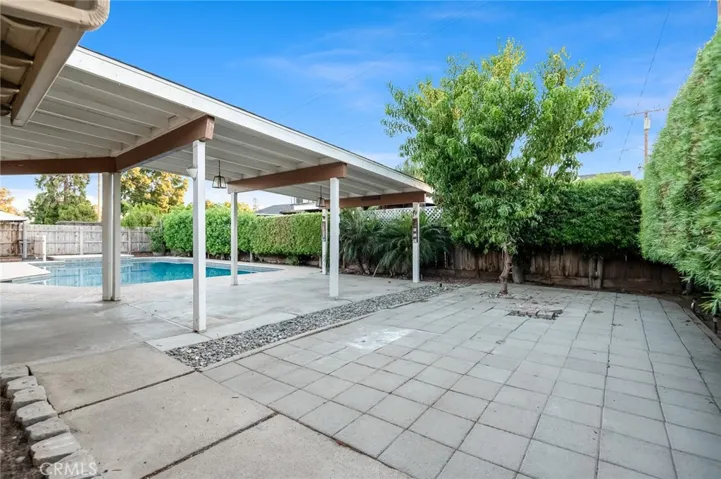 1237 S Clover, Visalia, California 93277