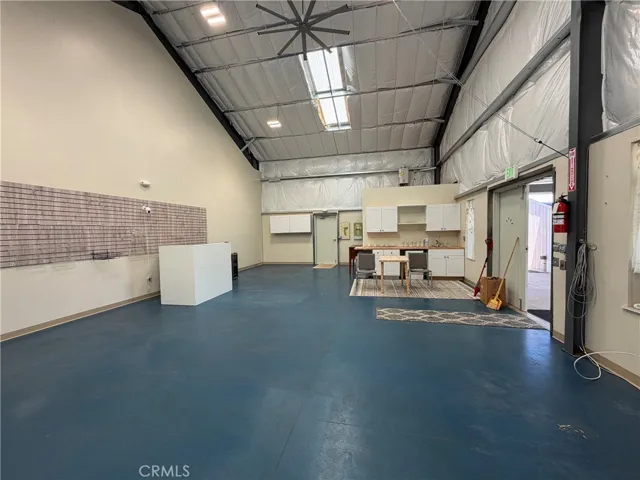 7671 Skyway, Paradise, California 95969