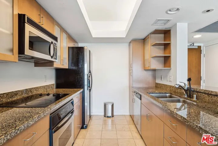 13700 Marina Pointe Drive 1206, Marina Del Rey, California 90292