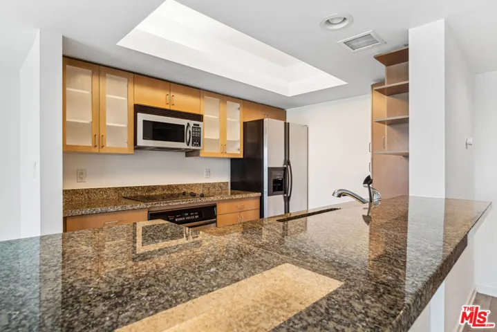 13700 Marina Pointe Drive 1206, Marina Del Rey, California 90292
