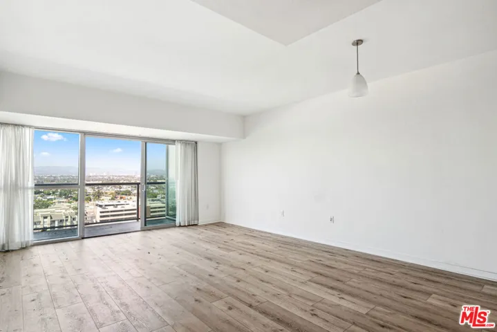 13700 Marina Pointe Drive 1206, Marina Del Rey, California 90292