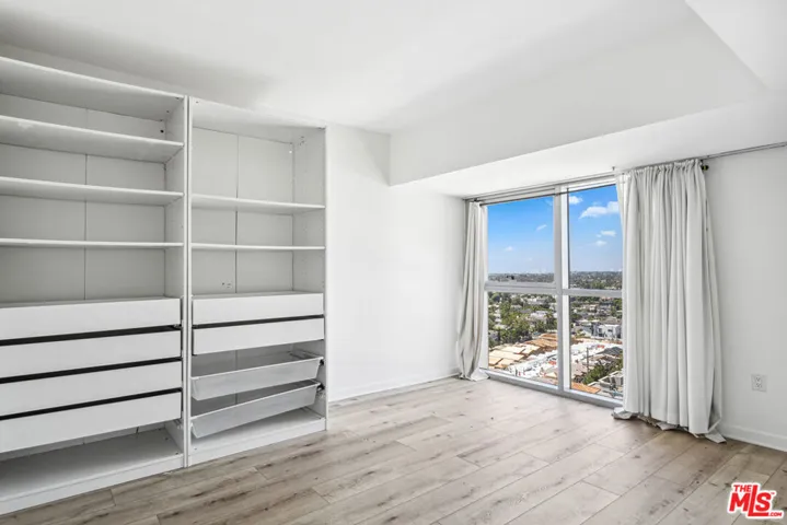 13700 Marina Pointe Drive 1206, Marina Del Rey, California 90292