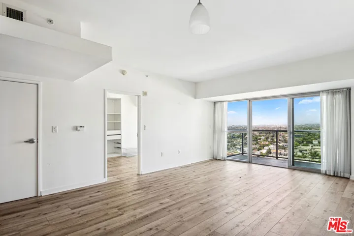 13700 Marina Pointe Drive 1206, Marina Del Rey, California 90292