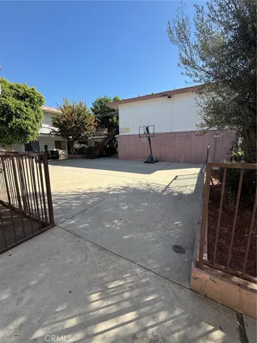 13040 Dronfield Ave 1, Sylmar, California 91342 — photo 4