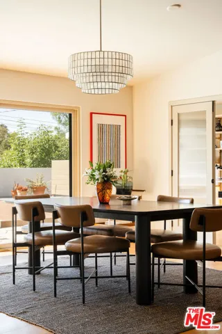 23811 Berdon Street, Woodland Hills, California 91367