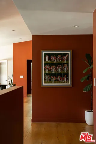 23811 Berdon Street, Woodland Hills, California 91367
